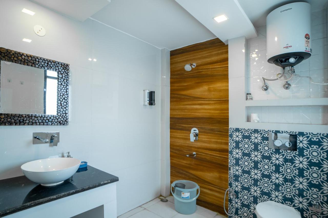 Flxho Uno - Serviced Apartment & Rooms - Golf Course Road Gurgaon Esterno foto